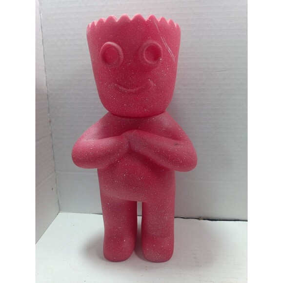 Sour Patch Kids Red "Redberry" 10" Vinyl Figure Squeak Toy - Preowned - Picture 2 of 9
